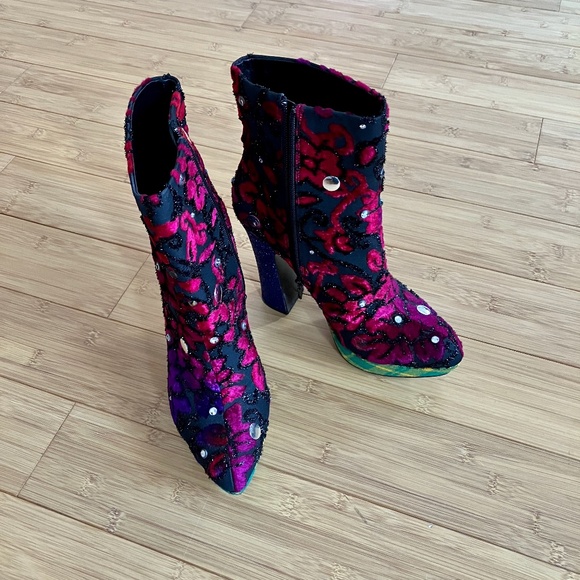 Libertine High Heeled Platform Red Velvet Boots Size 40 / 5" Heel - Picture 2 of 6